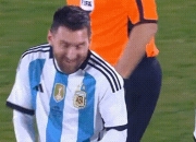 巴萨绝杀逆转，梅西再演帽子戏法