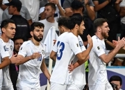 下轮足球顶级联赛角逐胜利，球队追求荣耀的简单介绍