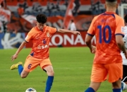 包含前瞻亚冠赛场战火愈烈胜利渐近的词条