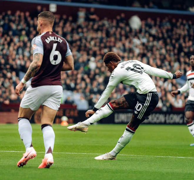 包含Ning重要时刻重返赛场,曼联带队取胜!的词条 包含Ning重要时刻重返赛场,曼联带队取胜!的词条